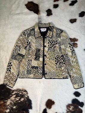 Nancy Bolen 100% Silk Quilted Animal Print Jacket — Size 10 / Medium
